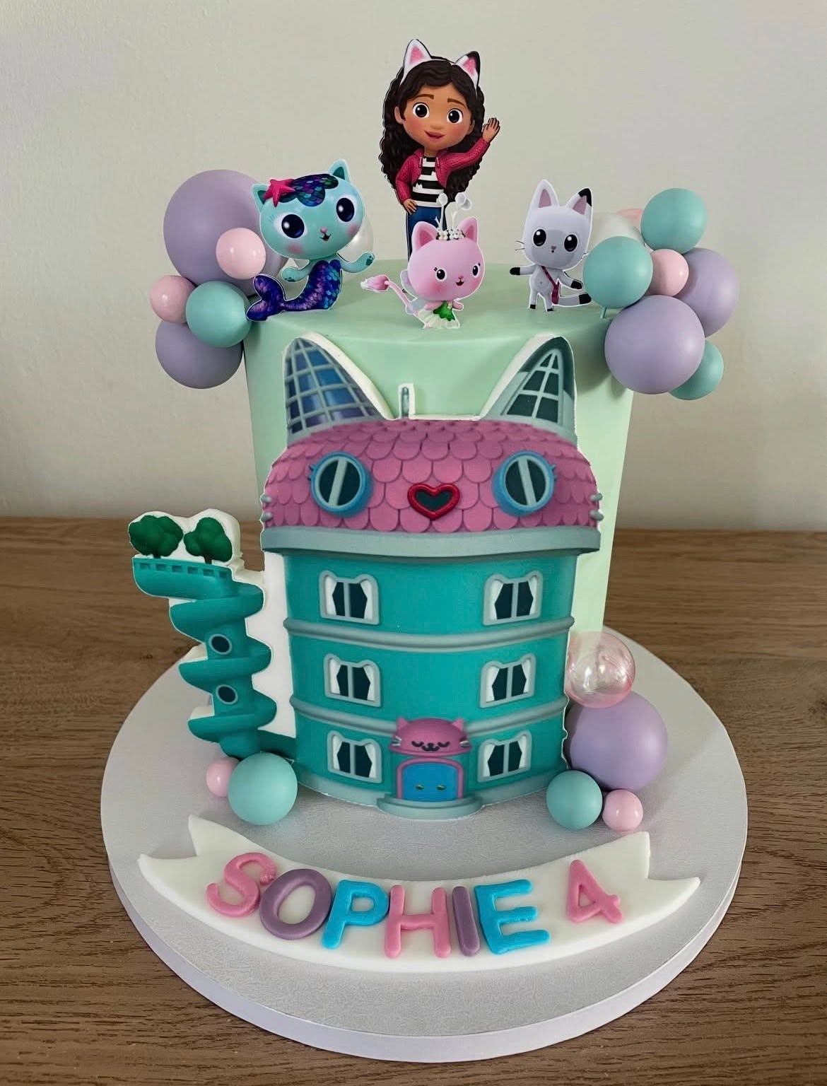 HoneyBee Bakes & Cakes Custom Toppers
